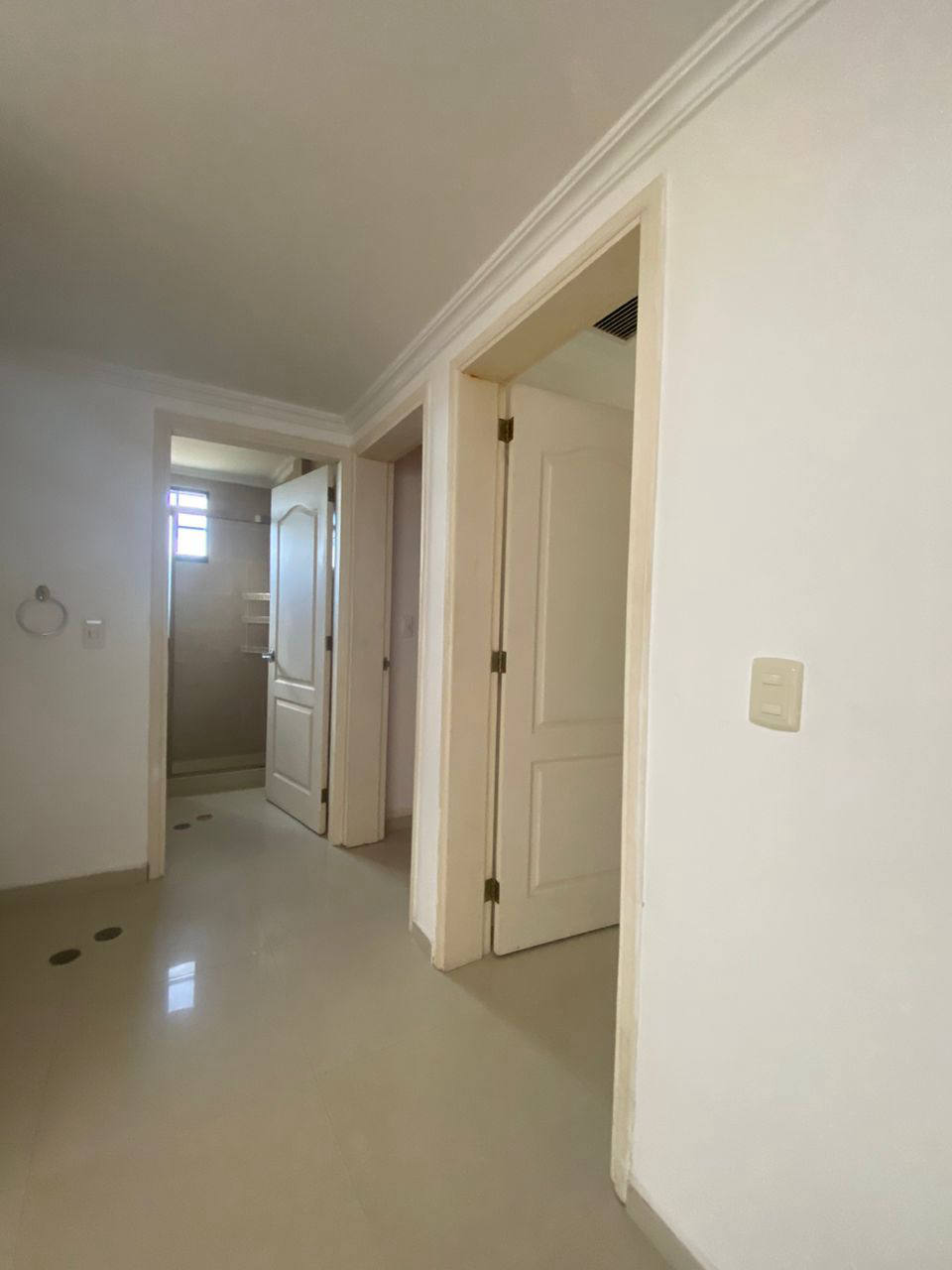 Будинок, 2745 м², 65 000$ — FAKTOR